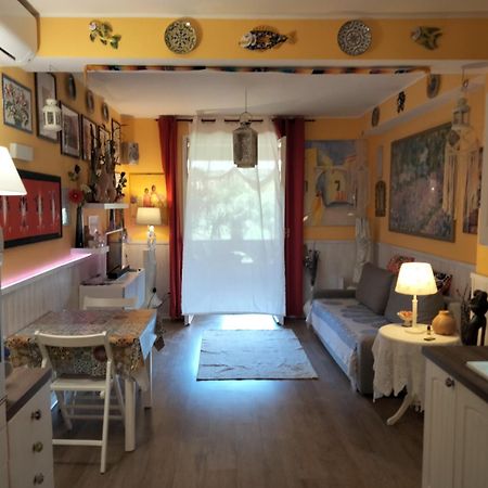 Ferienwohnung Iris House Agnone Bagni Exterior foto